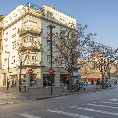 דירה Bravissimo El Lleo, Bright 4-bedroom