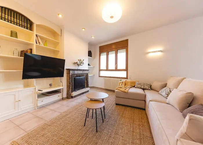 Bravissimo El Lleo, Bright 4-bedroom Lejlighed *