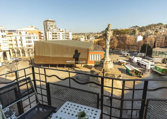 Lägenhet Bravissimo El Lleo, Bright 4-bedroom Girona